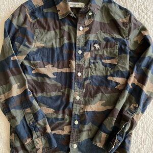 Abercrombie Kids Green and Brown Camo Button Down Shirt